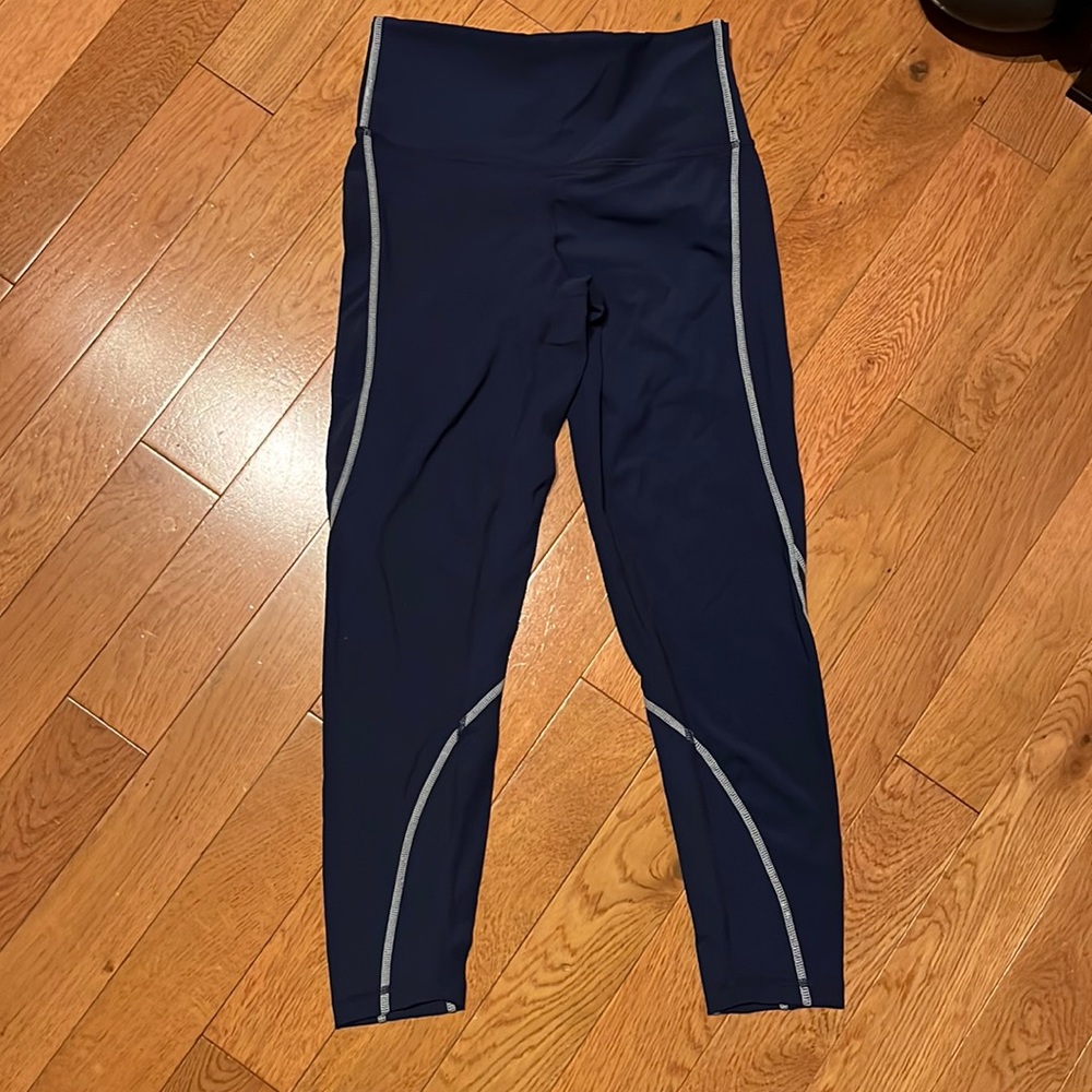Blue leggings